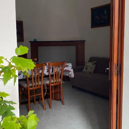 Casa Casas * Solanas (Oristano)